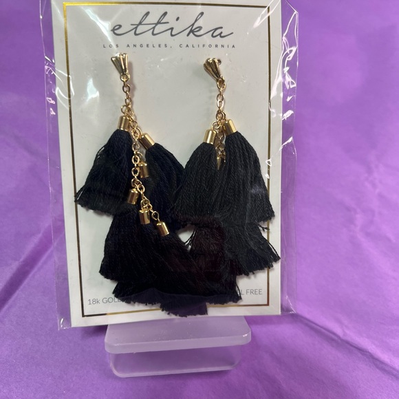 COPY - Ettika tassel earring - Picture 5 of 5